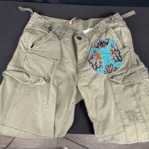 Da-Nang Khaki Cargo Shorts with Blue Embroidery